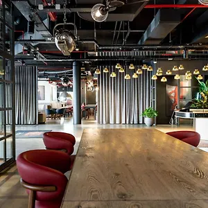 Radisson Red Brussels Ixelles